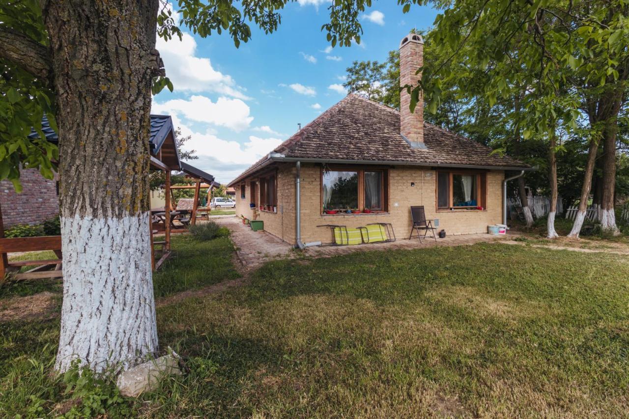 Bed and Breakfast Sobe Kod Baje - Baranjska Kuca Karanac Exterior foto
