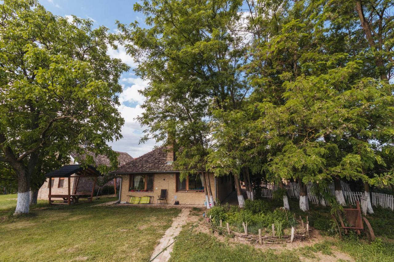 Bed and Breakfast Sobe Kod Baje - Baranjska Kuca Karanac Exterior foto