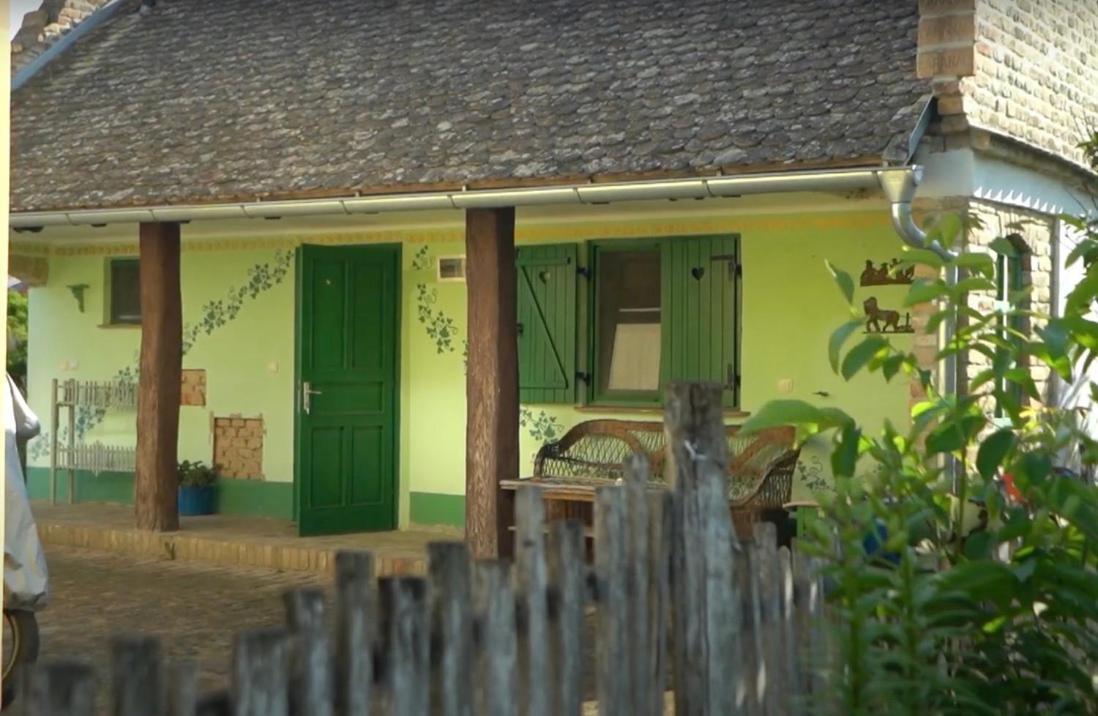 Bed and Breakfast Sobe Kod Baje - Baranjska Kuca Karanac Exterior foto